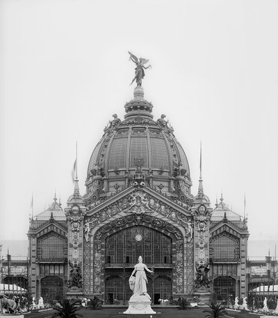 Uitzicht op de Centrale Koepel, Wereldtentoonstelling, Parijs, 1889 door Adolphe Giraudon